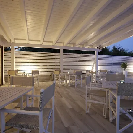 Otel Garden Ripa 4*